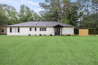 5417 Lakewood Drive, Kountze, TX 77625