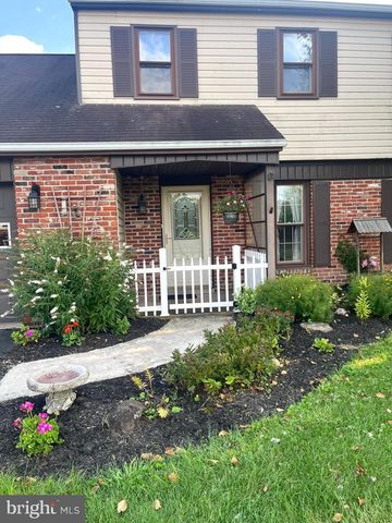 881 DEPOT LN, Quakertown, PA 18951