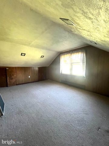 881 DEPOT LN, Quakertown, PA 18951