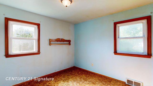 4291 Woodrow Avenue, Burton, MI 48509