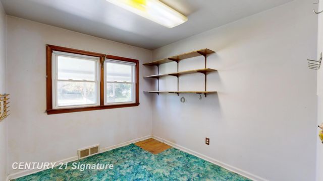 4291 Woodrow Avenue, Burton, MI 48509