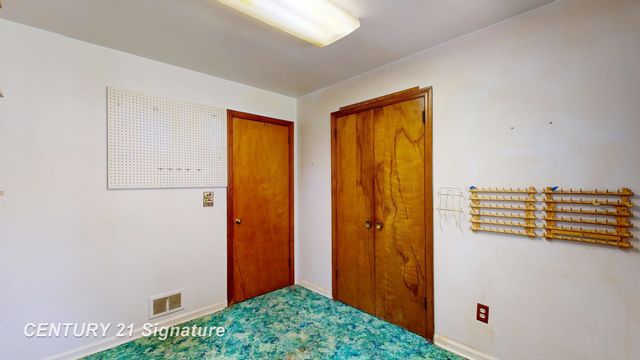 4291 Woodrow Avenue, Burton, MI 48509