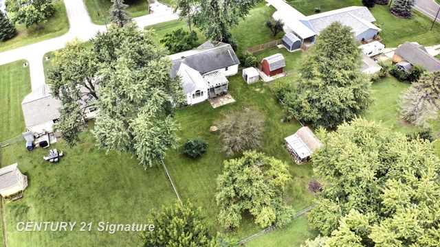 4291 Woodrow Avenue, Burton, MI 48509