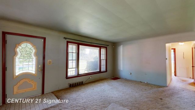 4291 Woodrow Avenue, Burton, MI 48509
