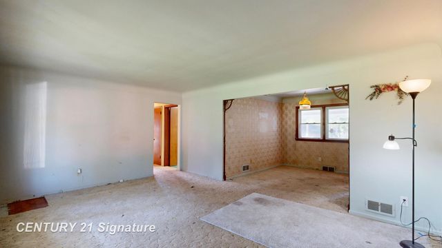 4291 Woodrow Avenue, Burton, MI 48509