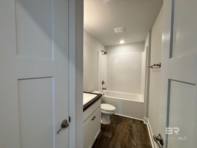 72 Summer Oaks Drive, Daphne, AL 36526