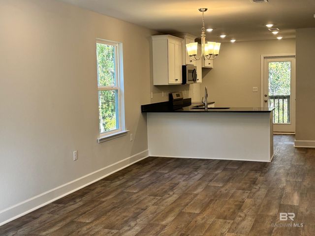 72 Summer Oaks Drive, Daphne, AL 36526