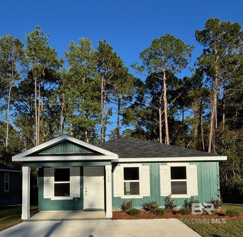 72 Summer Oaks Drive, Daphne, AL 36526
