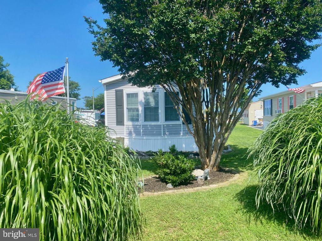 21745 F ST #F20, Rehoboth Beach, DE 19971