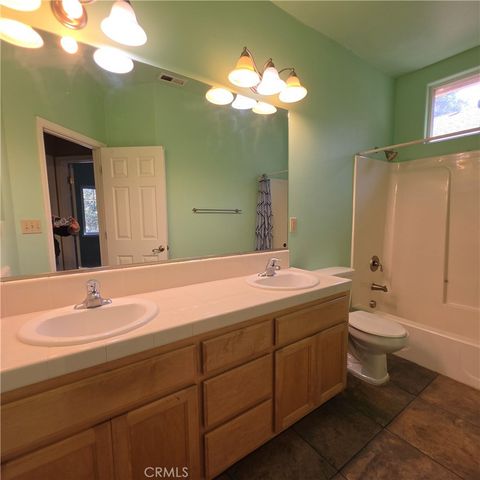 15840 29th Avenue, Clearlake, CA 95422