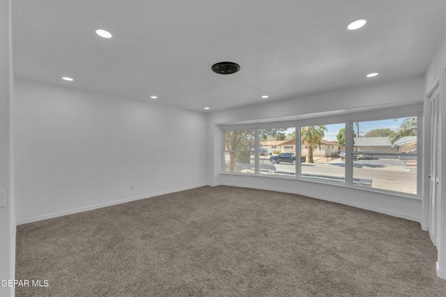 9912 BERMUDA Avenue, El Paso, TX 79925