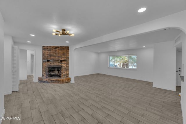 9912 BERMUDA Avenue, El Paso, TX 79925