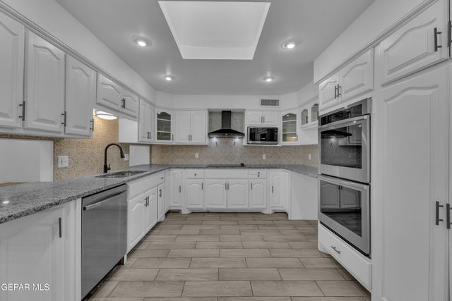 9912 BERMUDA Avenue, El Paso, TX 79925