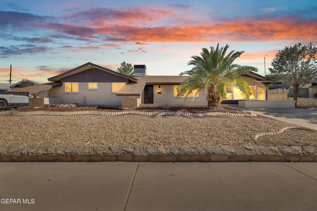 9912 BERMUDA Avenue, El Paso, TX 79925