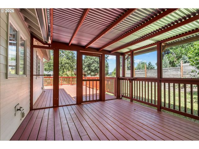2907 Se MALCOLM St, Milwaukie, OR 97222