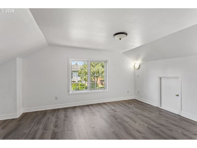 2907 Se MALCOLM St, Milwaukie, OR 97222