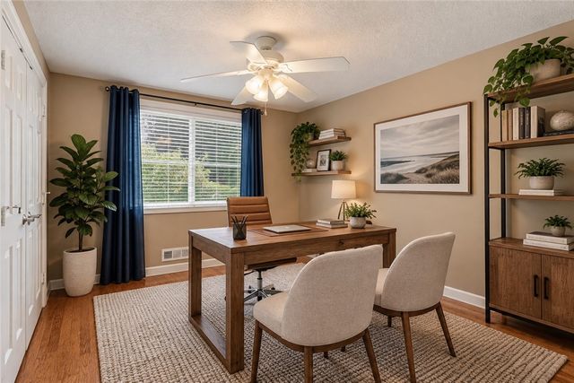 20 Moswansicut Drive, Johnston, RI 02919