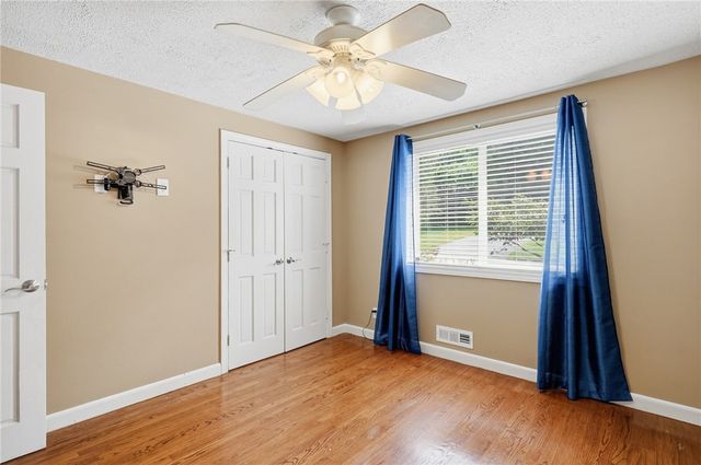 20 Moswansicut Drive, Johnston, RI 02919
