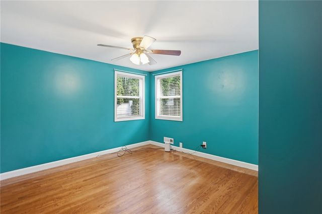 20 Moswansicut Drive, Johnston, RI 02919