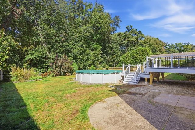 20 Moswansicut Drive, Johnston, RI 02919