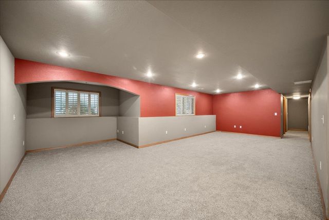 17011 Eagle Nest Ln, Colbert, WA 99005