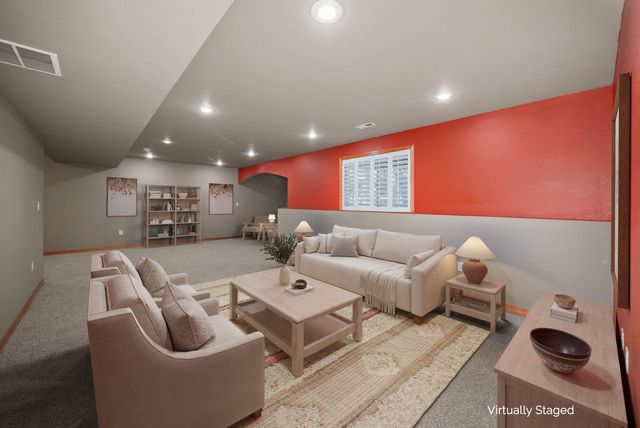 17011 Eagle Nest Ln, Colbert, WA 99005