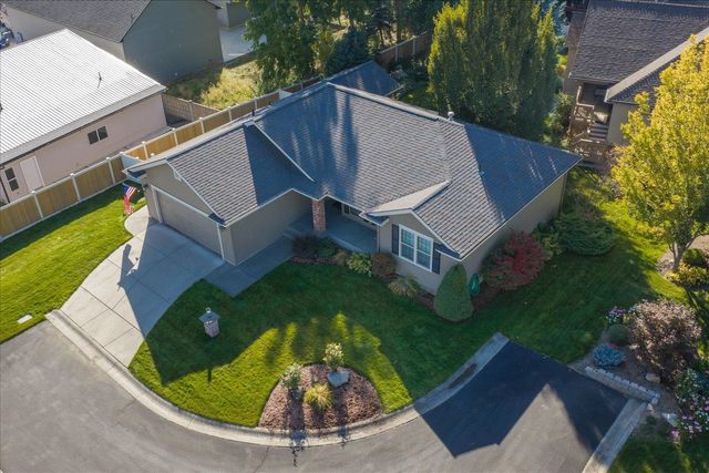 17011 Eagle Nest Ln, Colbert, WA 99005