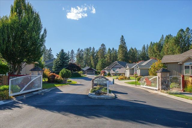 17011 Eagle Nest Ln, Colbert, WA 99005