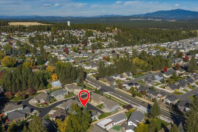 17011 Eagle Nest Ln, Colbert, WA 99005