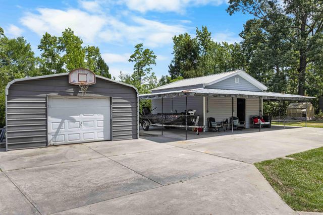 589 Backfield Road, Walterboro, SC 29488