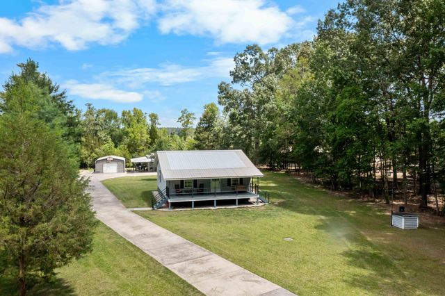 589 Backfield Road, Walterboro, SC 29488