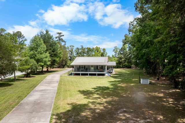 589 Backfield Road, Walterboro, SC 29488