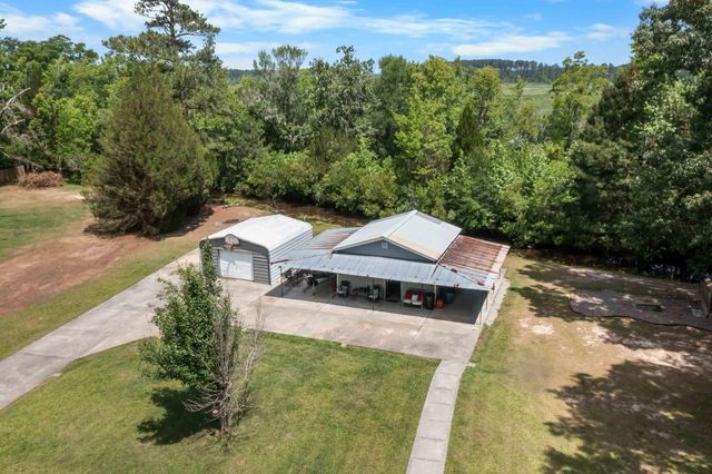 589 Backfield Road, Walterboro, SC 29488