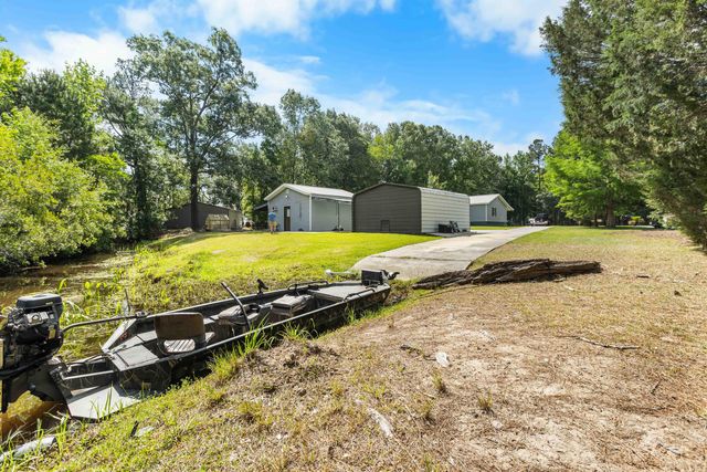 589 Backfield Road, Walterboro, SC 29488
