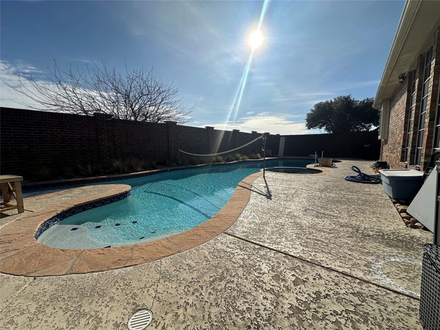 740 Bonnie Court, Murphy, TX 75094