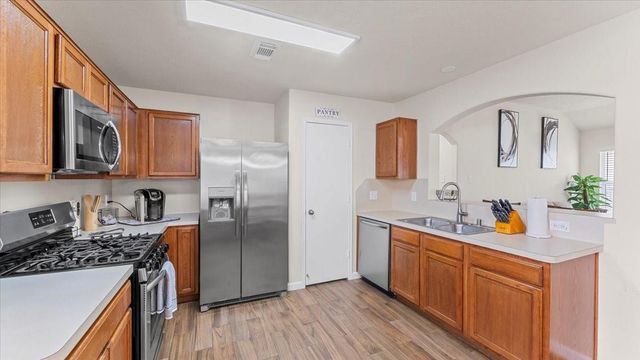 7523 Stallion Trail Drive, Humble, TX 77338