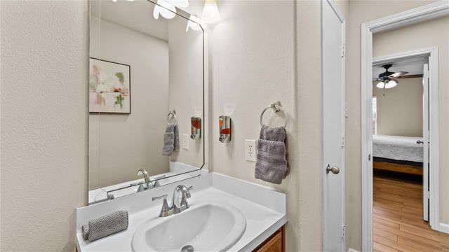 7523 Stallion Trail Drive, Humble, TX 77338