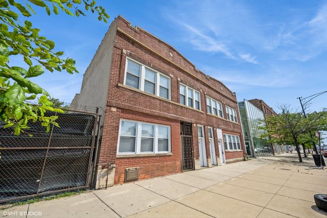 5032 W Madison Street C, Chicago, IL 60644