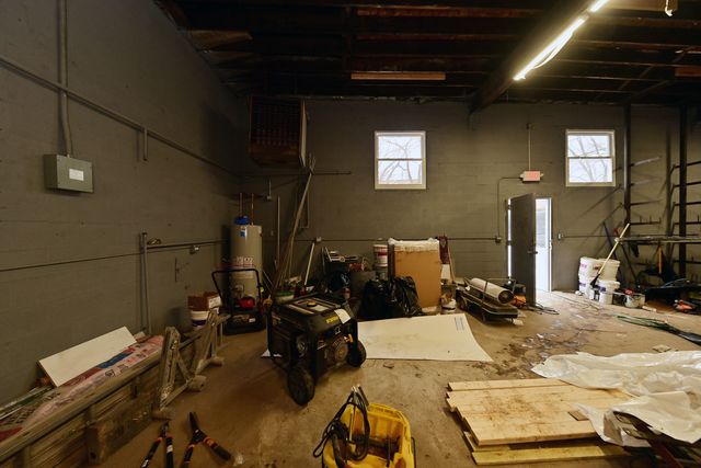 5032 W Madison Street C, Chicago, IL 60644