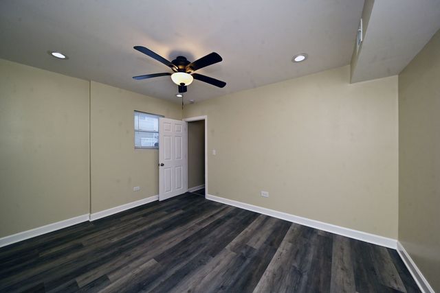 5032 W Madison Street C, Chicago, IL 60644