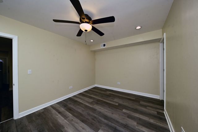 5032 W Madison Street C, Chicago, IL 60644