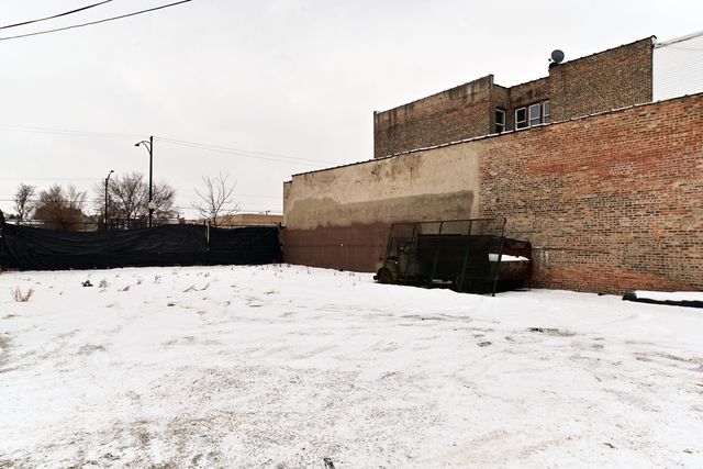 5032 W Madison Street C, Chicago, IL 60644