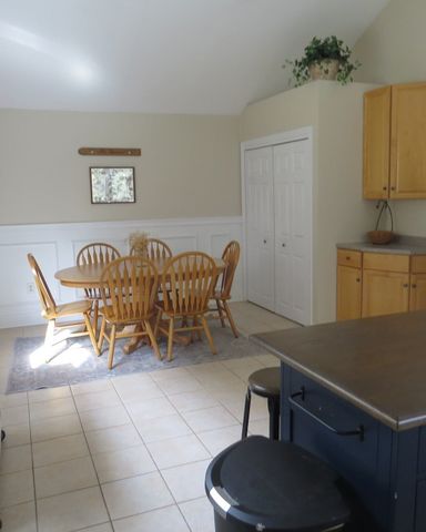 11 Sonoma Dr, Worcester, MA 01605