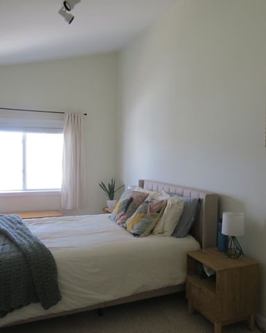 11 Sonoma Dr, Worcester, MA 01605
