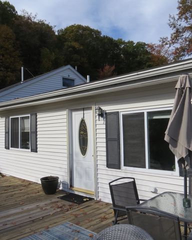 11 Sonoma Dr, Worcester, MA 01605