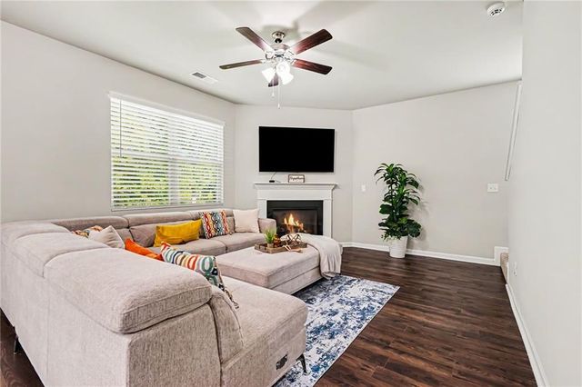 1255 Brookstone Circle, Conyers, GA 30012