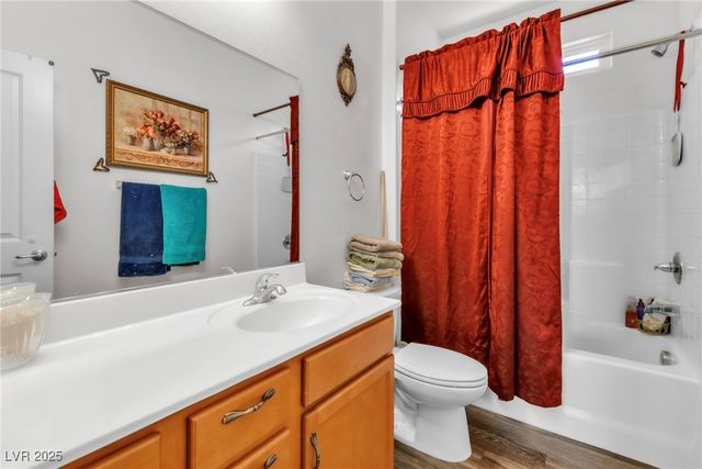 6829 Painted Morning Avenue, Las Vegas, NV 89142