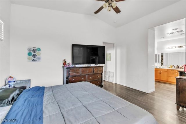 6829 Painted Morning Avenue, Las Vegas, NV 89142