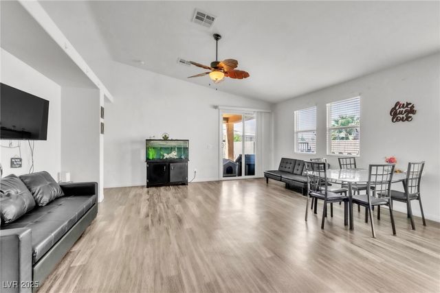 6829 Painted Morning Avenue, Las Vegas, NV 89142