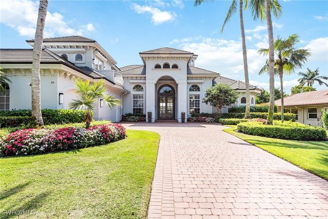 538 Riviera DR, Naples, FL 34103